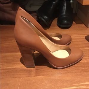Banana Republic brown leather heels